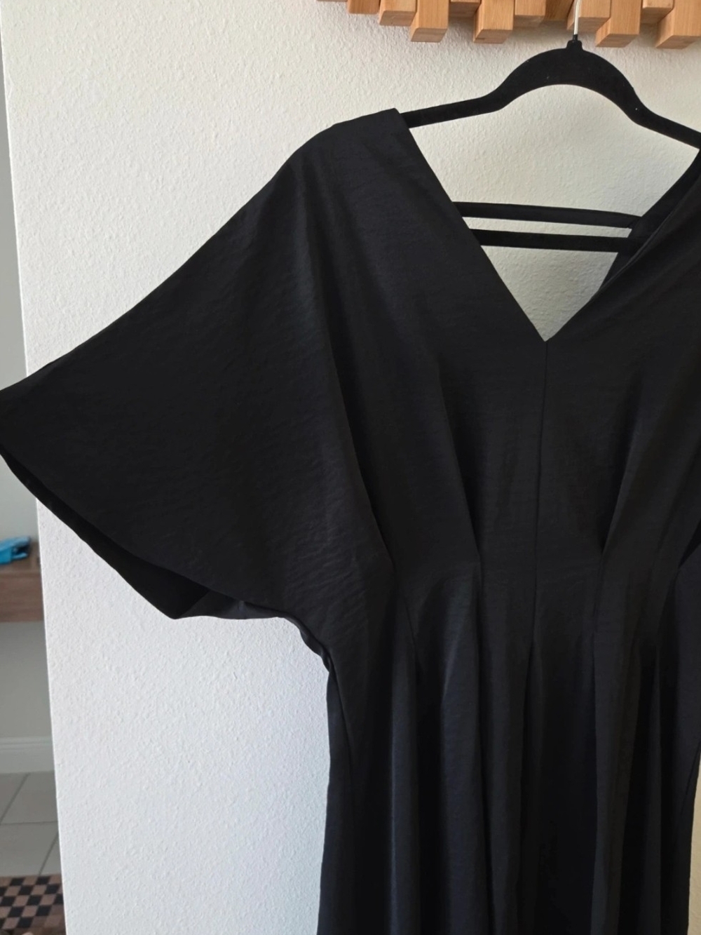 Women's Black V-Neck Maxi Dress with Flutter Sleeves - Picture 5 of 5